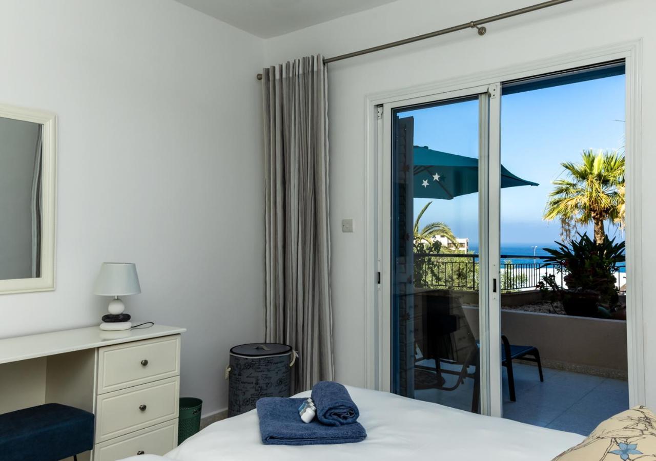 105 Kings Palace - Fabulous 2 Bed, 2 Bath, Large Patio With Garden - Sea Views Paphos Exterior photo