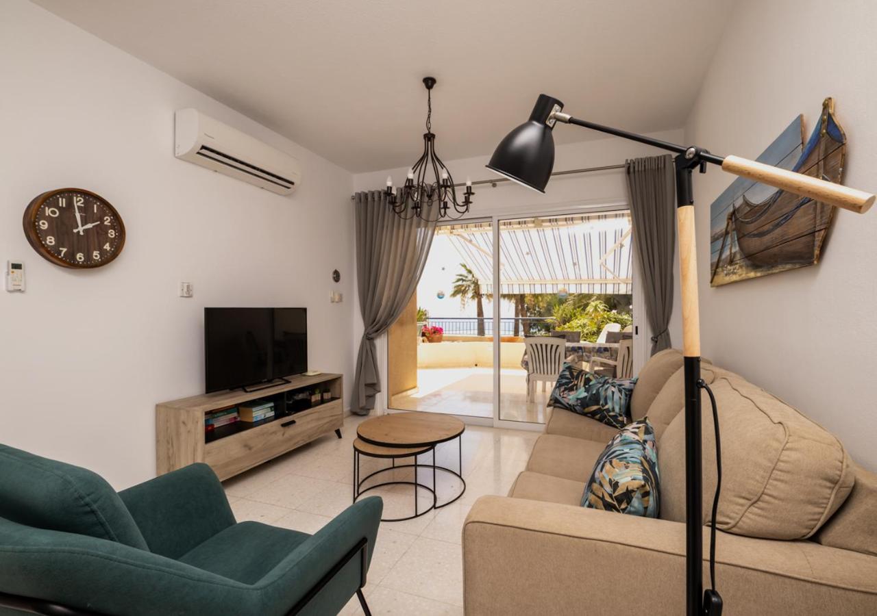 105 Kings Palace - Fabulous 2 Bed, 2 Bath, Large Patio With Garden - Sea Views Paphos Exterior photo