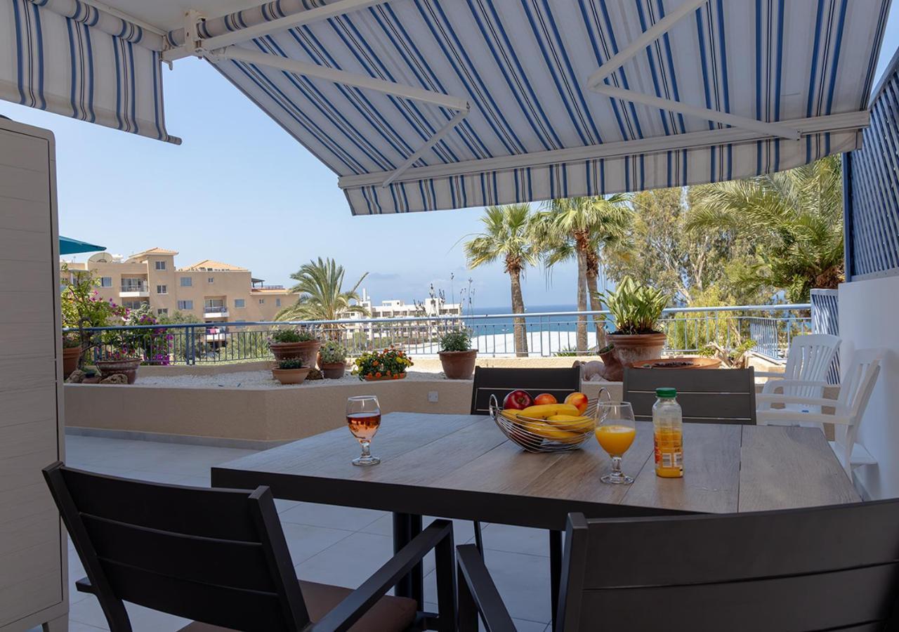 105 Kings Palace - Fabulous 2 Bed, 2 Bath, Large Patio With Garden - Sea Views Paphos Exterior photo