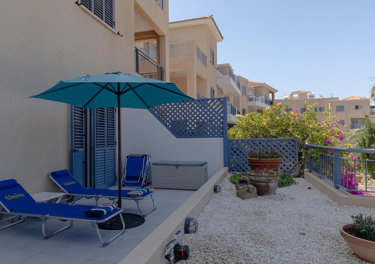 105 Kings Palace - Fabulous 2 Bed, 2 Bath, Large Patio With Garden - Sea Views Paphos Exterior photo