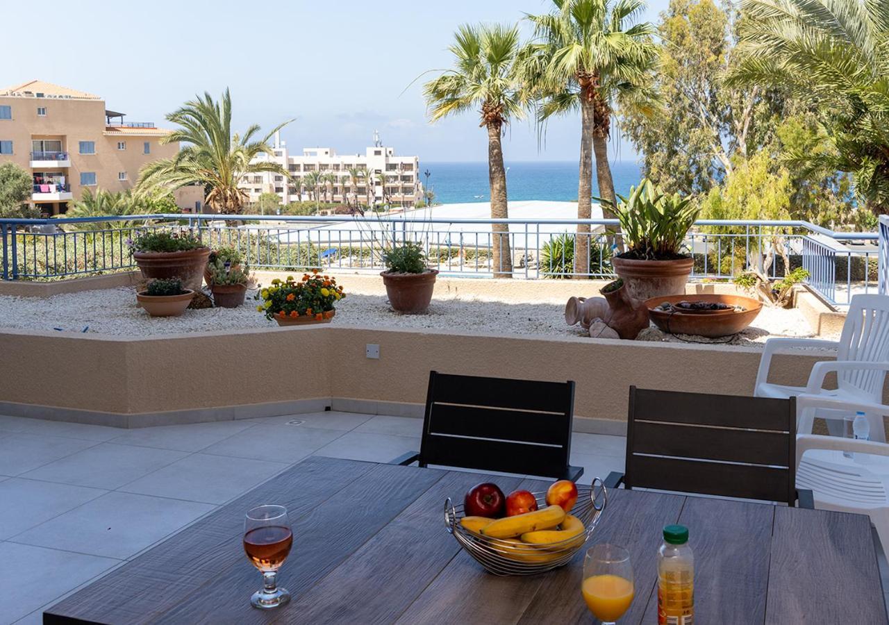 105 Kings Palace - Fabulous 2 Bed, 2 Bath, Large Patio With Garden - Sea Views Paphos Exterior photo