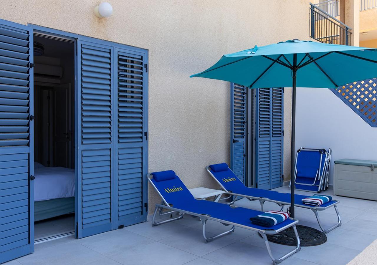 105 Kings Palace - Fabulous 2 Bed, 2 Bath, Large Patio With Garden - Sea Views Paphos Exterior photo