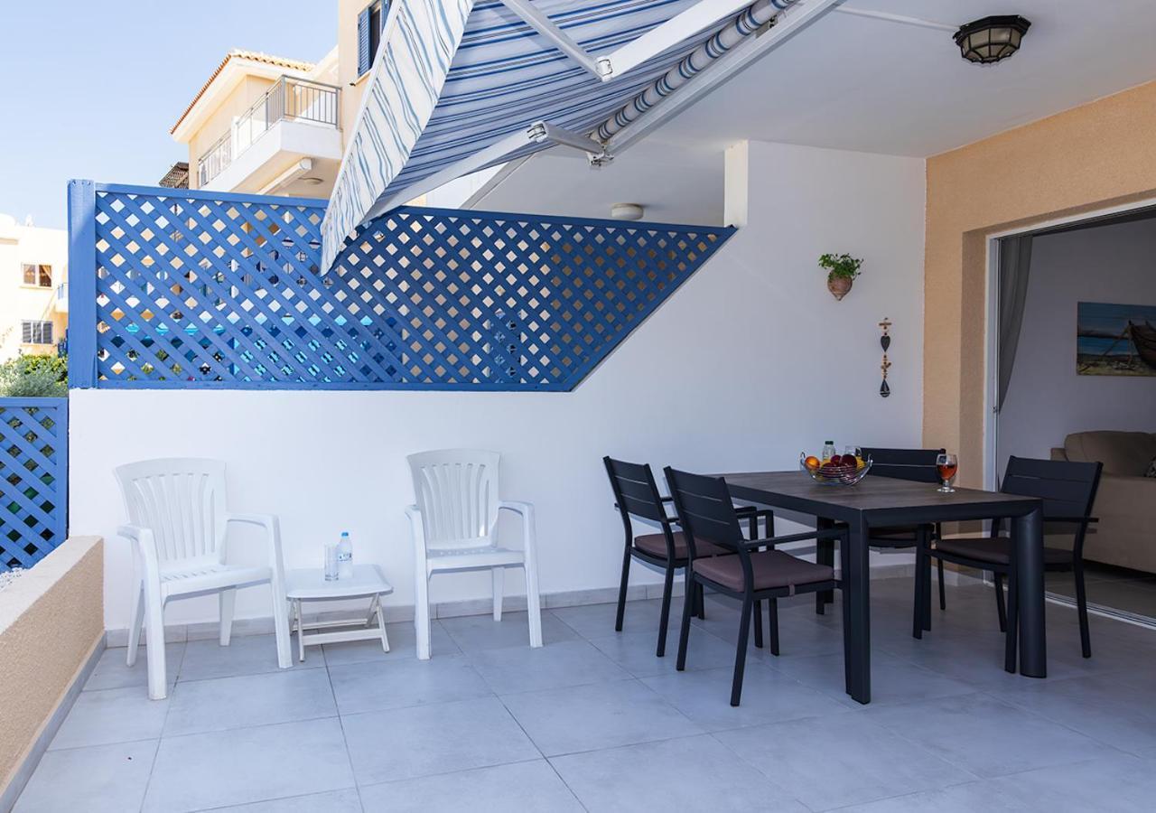105 Kings Palace - Fabulous 2 Bed, 2 Bath, Large Patio With Garden - Sea Views Paphos Exterior photo
