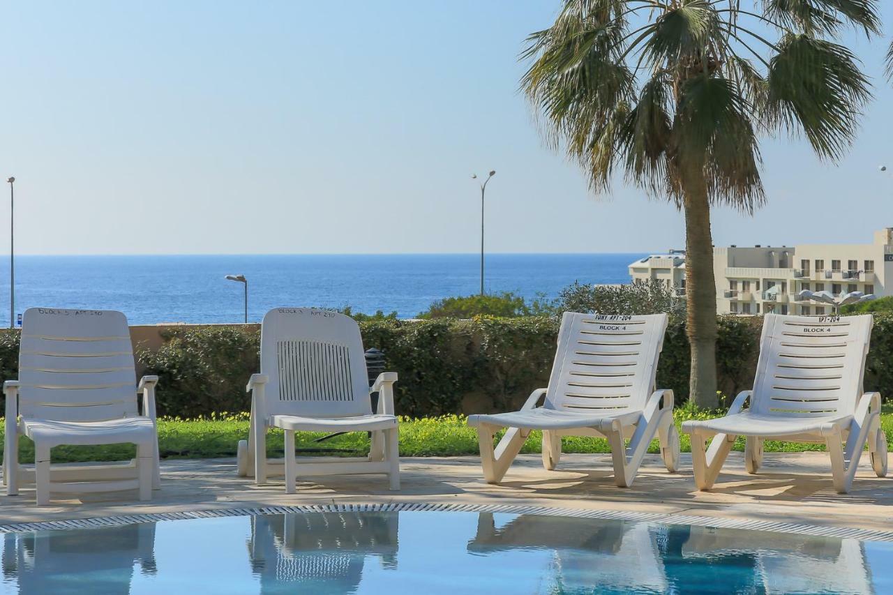 105 Kings Palace - Fabulous 2 Bed, 2 Bath, Large Patio With Garden - Sea Views Paphos Exterior photo